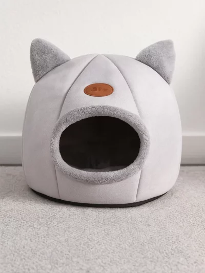 Cat & Small Dog Bed